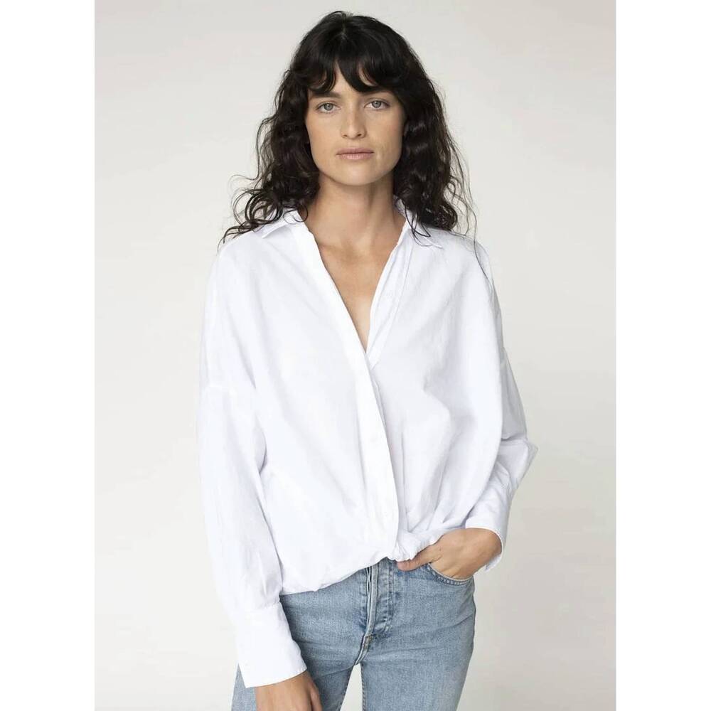 NEW STATESIDE poplin long sleeve front twist shirt in white